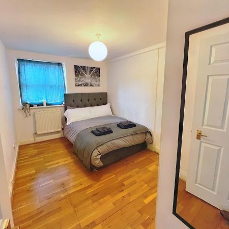 Lovely 2-Bedroom Serviced Apartment Greater London Exterior photo